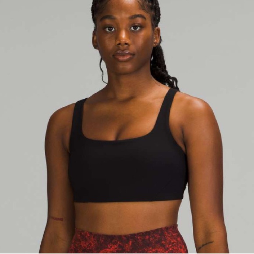 Lululemon Ribbed Train Bra